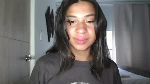 Sofia online show from October 17, 8:45 pm