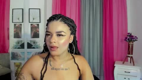 dark_flama online show from March 4, 2:18 am