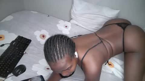 Snapshot of dark_lovly chatting on October 29, 11:29 pm dark_lovly online show from October 29, 11:29 pm