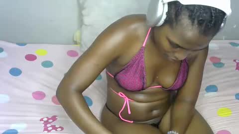 Snapshot of dark_lovly chatting on October 9, 8:07 am dark_lovly online show from October 9, 8:07 am