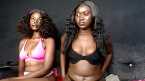 Darkblacksweet online show from June 11, 1:27 am