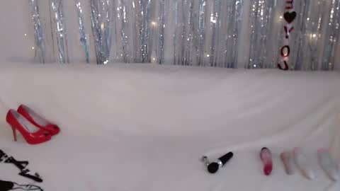 Kelly online show from October 22, 7:46 am