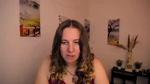 Snapshot of darklure_ chatting on September 9, 9:03 pm Anna online show from September 9, 9:03 pm
