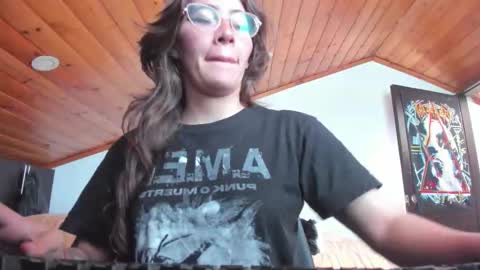 Snapshot of darkness_joones chatting on October 20, 5:49 pm Darkness online show from October 20, 5:49 pm