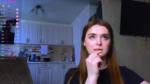 Darlina online show from May 19, 2:13 pm