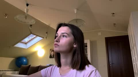 Emily online show from September 18, 2:48 pm