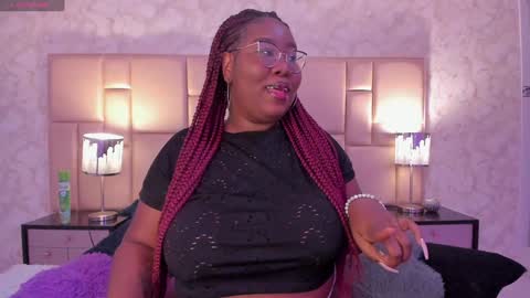  Darnell Queen online show from January 8, 4:44 am