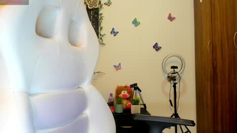 Darsha online show from January 22, 2:48 am
