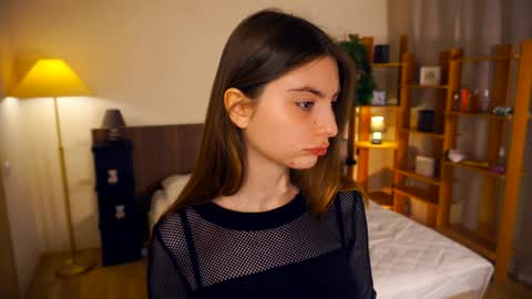 Lana online show from December 18, 5:37 am