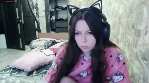 Alice online show from November 27, 8:28 am