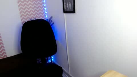 Dayana Carson online show from March 5, 6:23 pm