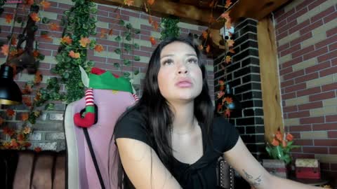 Snapshot of dayra_angels chatting on December 9, 12:34 am DAYRA ANGELS online show from December 9, 12:34 am