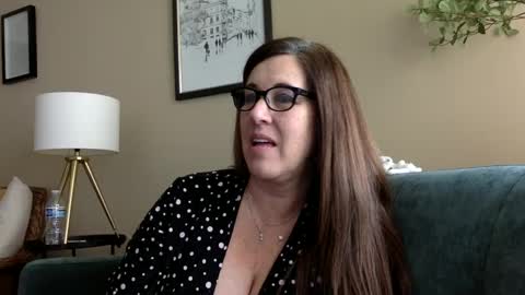 Snapshot of ddmolly chatting on January 6, 5:16 pm DDMolly online show from January 6, 5:16 pm