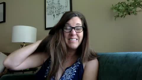 Snapshot of ddmolly chatting on January 10, 7:21 pm DDMolly online show from January 10, 7:21 pm