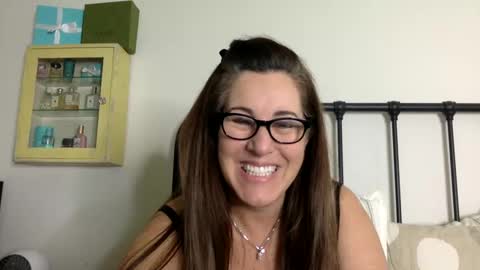 Snapshot of ddmolly chatting on January 2, 8:02 pm DDMolly online show from January 2, 8:02 pm