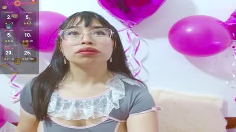 Snapshot of dearabbie chatting on February 15, 11:06 am DearAbbie online show from February 15, 11:06 am