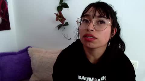 Snapshot of dearabbie chatting on February 5, 8:14 pm DearAbbie online show from February 5, 8:14 pm