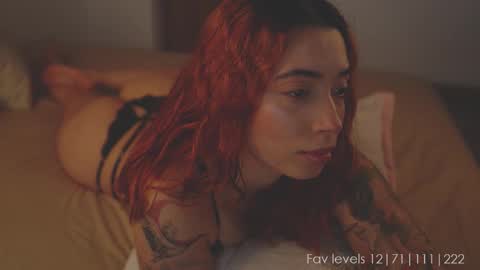 Snapshot of dearnina chatting on October 14, 11:13 am NINA   30OFF online show from October 14, 11:13 am