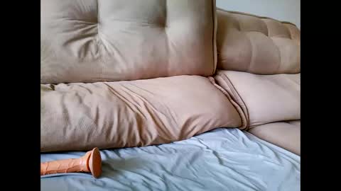 debbie7h online show from December 1, 5:59 pm