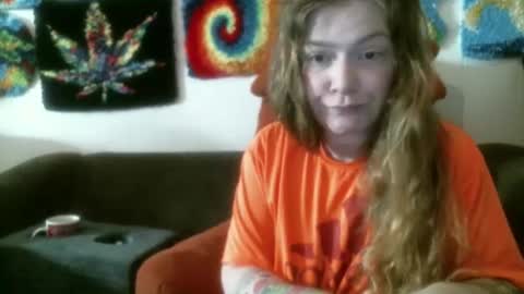 DEBBIE online show from February 18, 8:35 am