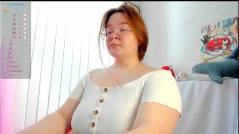 Snapshot of debbiewood chatting on March 1, 5:31 am DeboraDebbieDee online show from March 1, 5:31 am