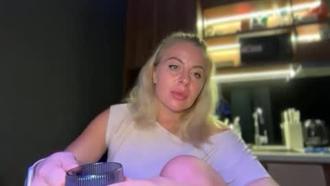 deean12 online show from February 19, 6:07 pm