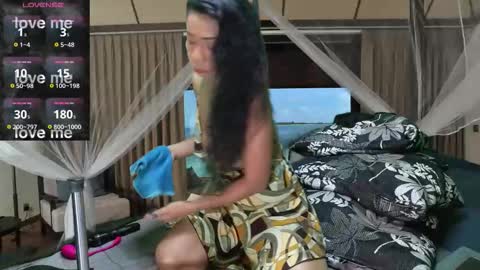 Snapshot of deeplyasian chatting on October 27, 7:08 pm Deeply Asian style... Nice to meet you thumb up me please help us. online show from October 27, 7:08 pm