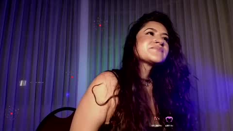 Snapshot of deesseluxure_ chatting on December 7, 6:32 am Andre online show from December 7, 6:32 am
