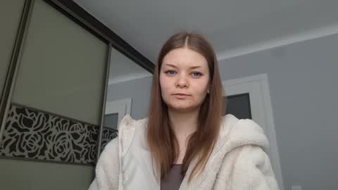 Camila online show from February 26, 11:42 am