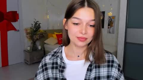 DegreeOfSincerity online show from February 4, 1:12 am