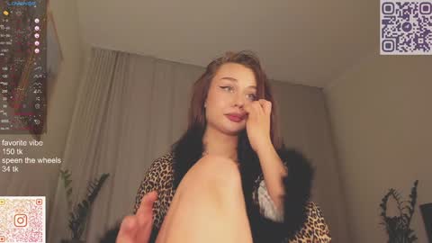 Snapshot of delanona chatting on January 28, 7:32 pm Dia online show from January 28, 7:32 pm