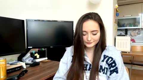 Marry online show from March 31, 2:33 am