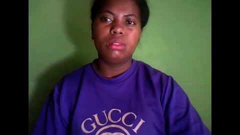 deliah712909 online show from January 14, 5:08 am
