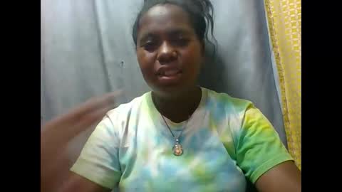 Snapshot of deliah712909 chatting on September 23, 10:13 am deliah712909 online show from September 23, 10:13 am