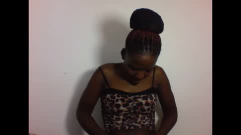 EVAH online show from February 20, 11:45 am