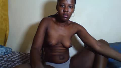 EVAH online show from November 26, 6:20 pm