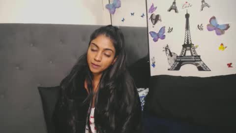 Snapshot of delilah_blazee chatting on October 18, 1:30 am Delilah Blaze online show from October 18, 1:30 am