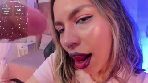 della online show from November 11, 9:01 pm