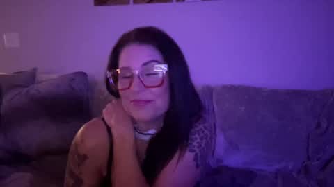 Delilah Milf online show from March 5, 2:25 am