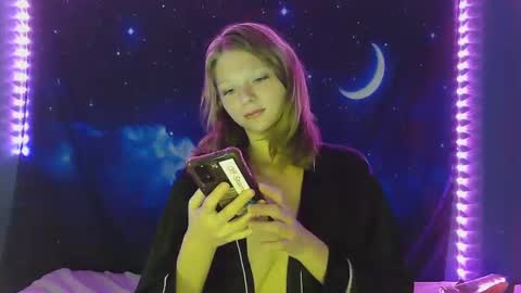 Snapshot of delilalove3412 chatting on January 29, 4:36 am DelilaLove3412 online show from January 29, 4:36 am