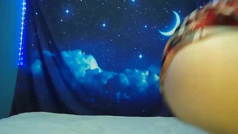 Snapshot of delilalove3412 chatting on March 2, 3:24 am DelilaLove3412 online show from March 2, 3:24 am