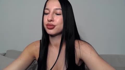 Snapshot of delly_love chatting on September 10, 7:03 pm delly_love online show from September 10, 7:03 pm