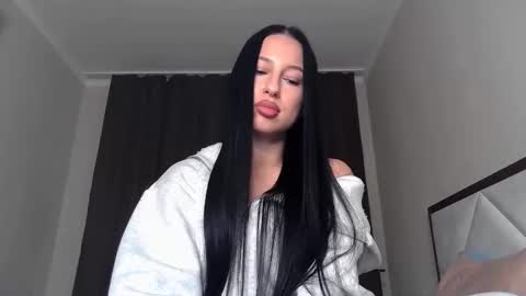 Snapshot of delly_love chatting on October 4, 11:53 pm delly_love online show from October 4, 11:53 pm