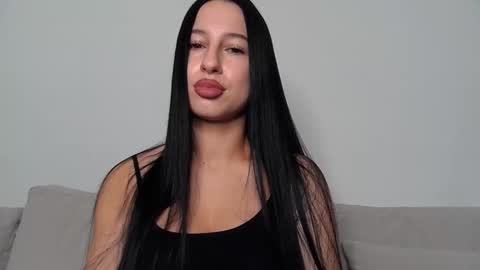 Snapshot of delly_love chatting on September 15, 5:20 pm delly_love online show from September 15, 5:20 pm