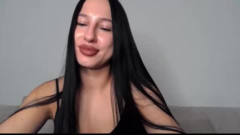 Snapshot of delly_love chatting on September 17, 7:12 pm delly_love online show from September 17, 7:12 pm