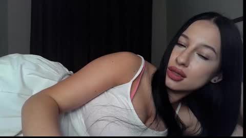 Snapshot of delly_love chatting on September 22, 7:45 pm delly_love online show from September 22, 7:45 pm