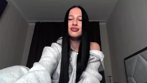 Snapshot of delly_love chatting on October 6, 7:51 pm delly_love online show from October 6, 7:51 pm