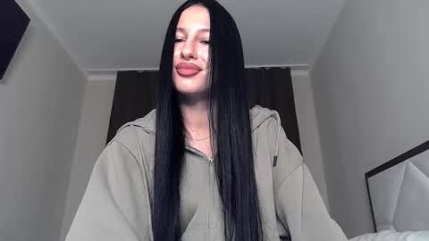 Snapshot of delly_love chatting on October 9, 8:13 pm delly_love online show from October 9, 8:13 pm