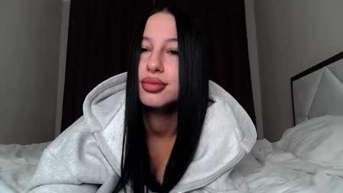 Snapshot of delly_love chatting on October 16, 3:09 am delly_love online show from October 16, 3:09 am