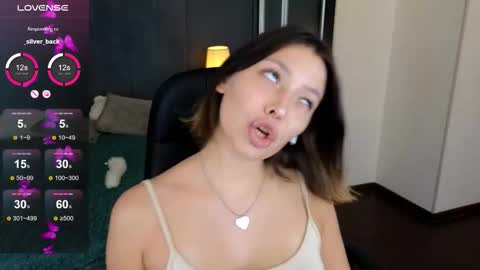 Snapshot of demi_loran chatting on October 12, 3:47 pm DEMI online show from October 12, 3:47 pm